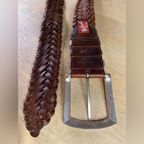 VTG Woolrich Womens Brown Leather Belt Braided -40 In- Silver tone Hardware - Picture 4 of 11